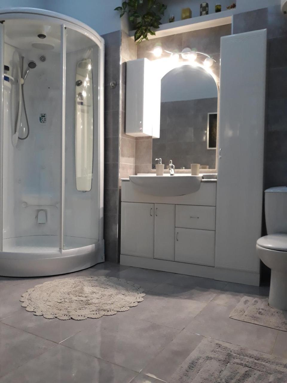 Apartment Prenociste Nikolas Grand *
