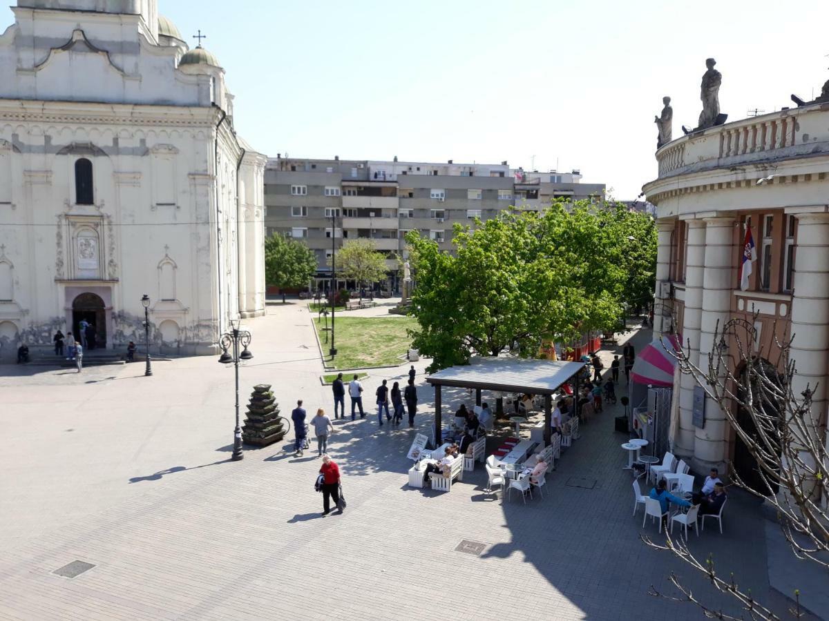 Prenociste Nikolas Grand Apartment